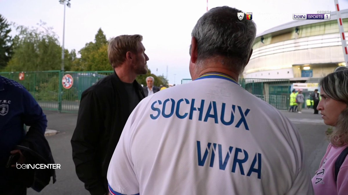 🦁 Damien Perquis est revenu à Sochaux, quelques mois après la relégation administrative en National 1. 🟡🔵 Rencontre avec des supporters, le coach et le président du club, tous unis autour d'un seul slogan : Sochaux vivra. #beINCenter
