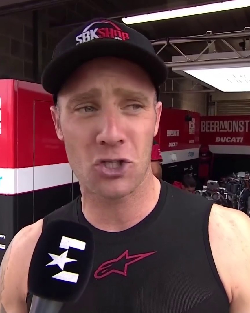 "I apologised to Glenn. I must say I think he's bang 𝙤𝙪𝙩 𝙤𝙛 𝙤𝙧𝙙𝙚𝙧." Tommy Bridewell reacts to the crash that took both himself and team-mate Glenn Irwin out of Race 2 before the rain. Tommy Bridewell | #DoningtonBSB | Bennetts British Superbike Championship