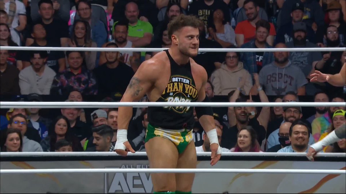 MAX HIT THE KANGAROO KICK! Order #AEWWrestleDream right now! 🇺🇸 🔗 Maxwell Jacob Friedman™️ | DUTCH | Vincent