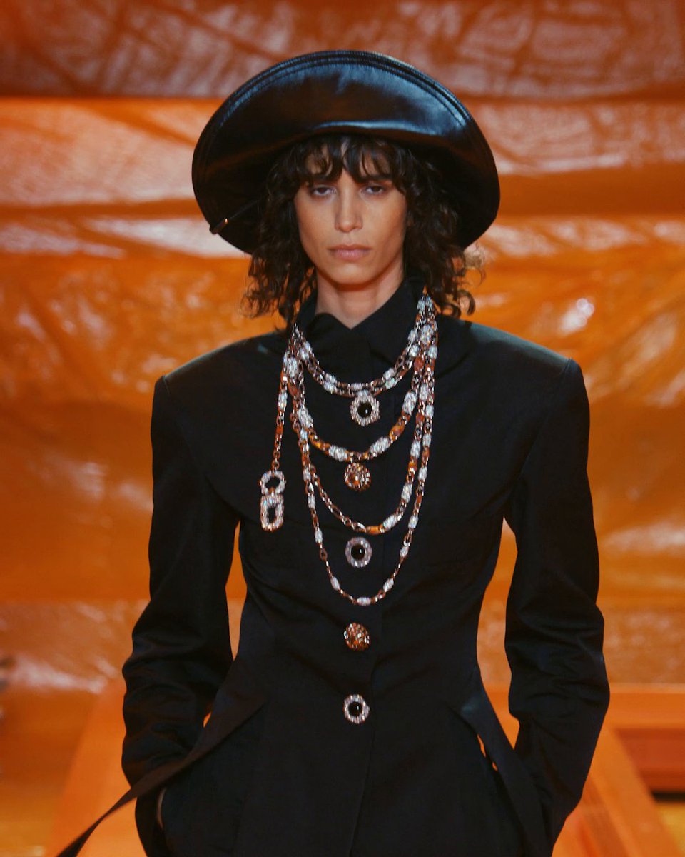Women’s Spring-Summer 2024 Show. Backdropped by the vibrant glow of the symbolic scenography, Nicolas Ghesquiere's collection evokes a sense of nostalgia with eye-catching contemporary details. Watch the full show at #LVSS24 #LouisVuitton