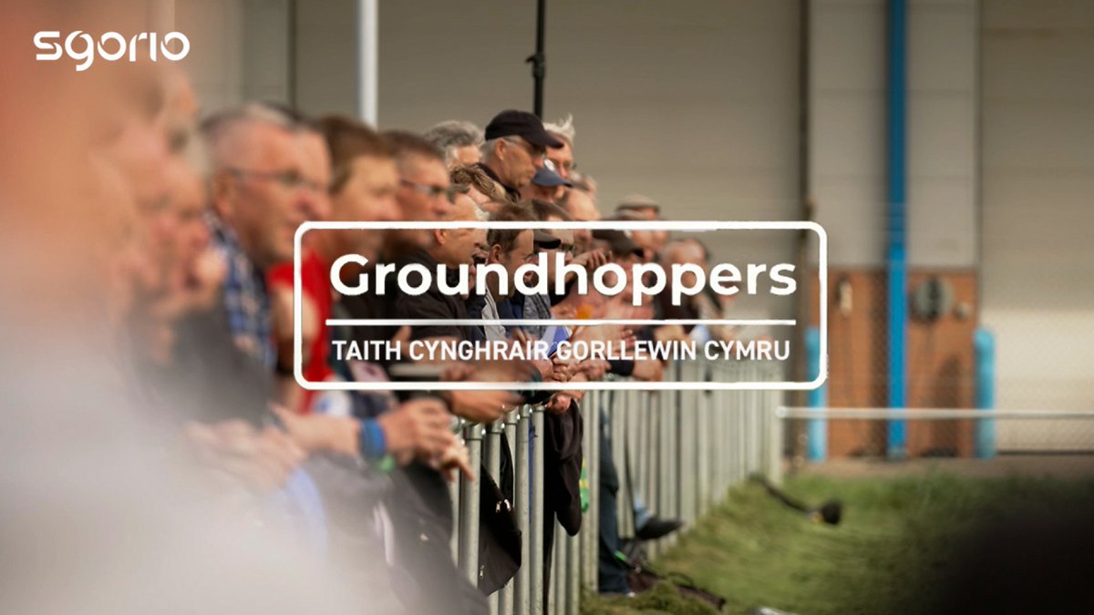 “I love watching football, literally anywhere, and I love travelling to different places” Aeth criw o groundhoppers draw at gynghrair newydd Gorllewin Cymru mis Medi ⚽️ Pontarddulais Town Football Club | CKSV AFC | Dafen AFC