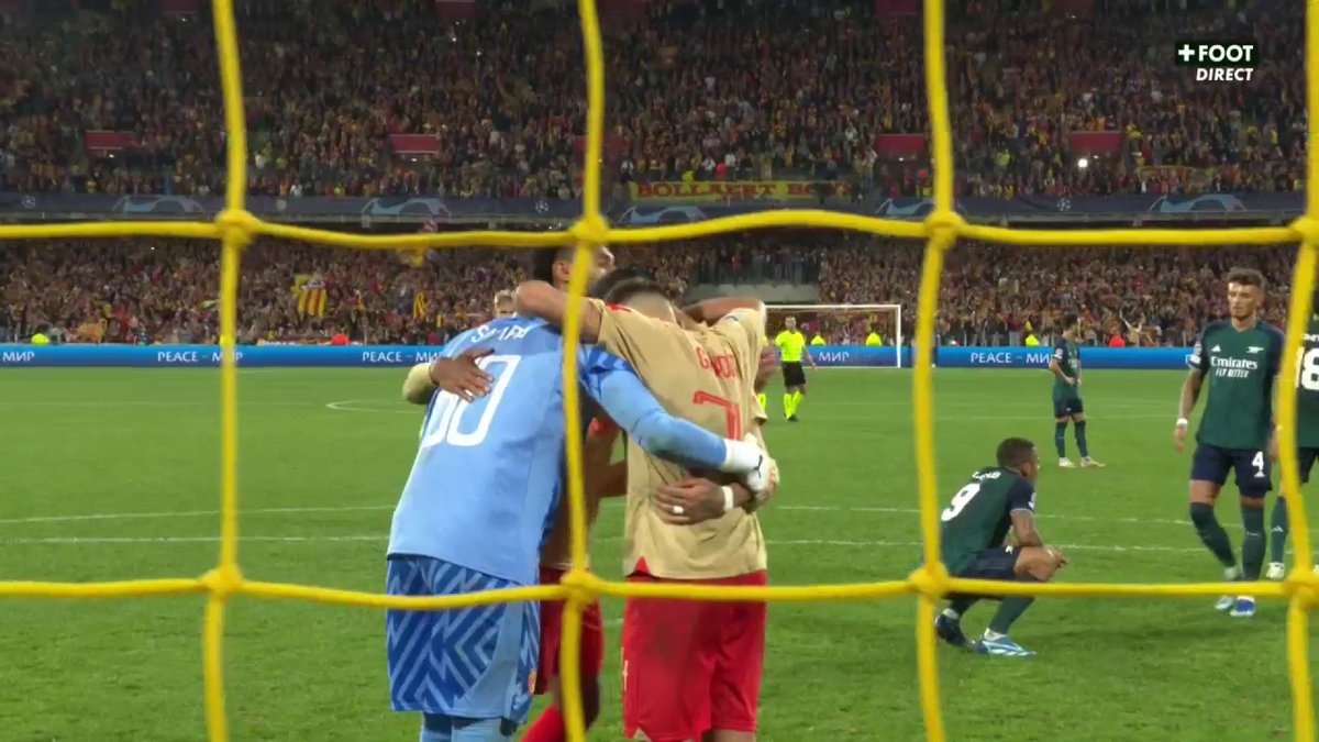 Bollaert exulte. Le RC Lens vient de battre le vice-champion d’Angleterre ! ❤️💛🔥🤩 🎥 CANAL+ Foot