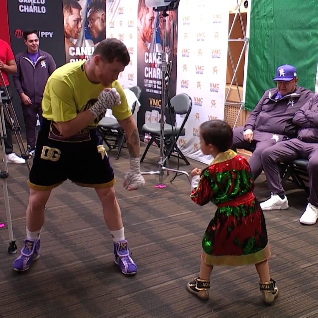 Before taking to the ring on Saturday, Canelo Alvarez got in a playful sparring session with his son. ❤️ #CaneloCharlo