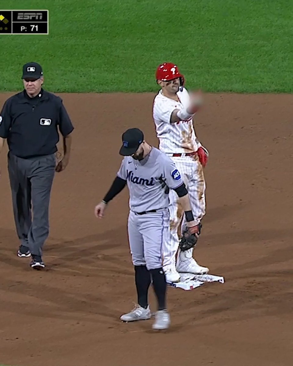 Nick Castellanos' celebration 😂