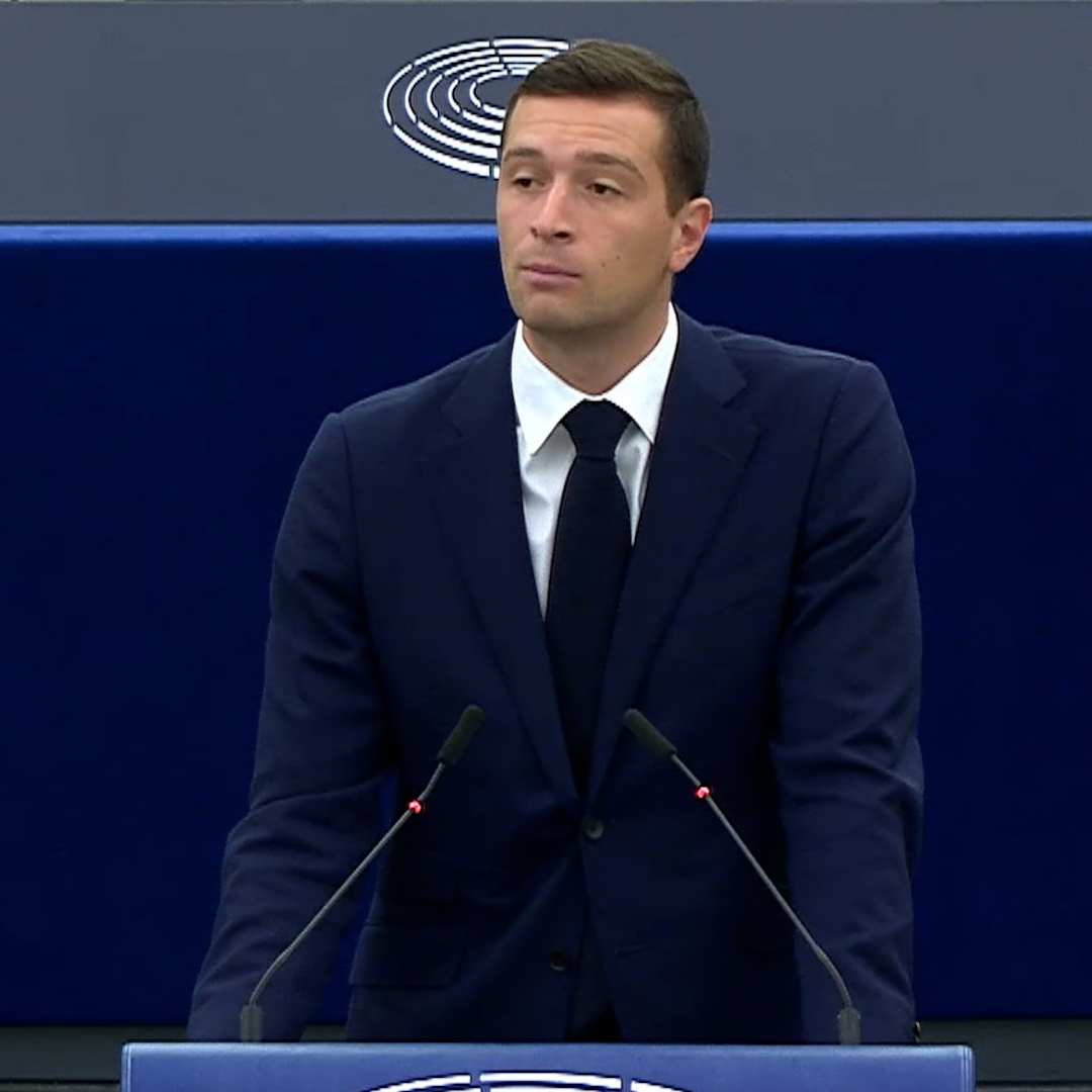 Il n’existe pas de « droit à l’Europe », qui nous obligerait à accueillir sans condition. Je le dis ici : il n’y a pas d’alternative à la fermeté totale en matière d’immigration.