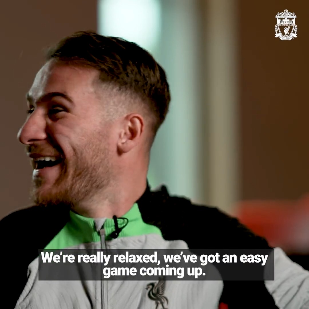 “Hopefully you don’t enjoy it, I want you to suffer.” 🤣 Alexis Mac Allister enjoyed a catch up with his brother Kevin Mac Allister ahead of our UEFA Europa League meeting on Thursday 😄