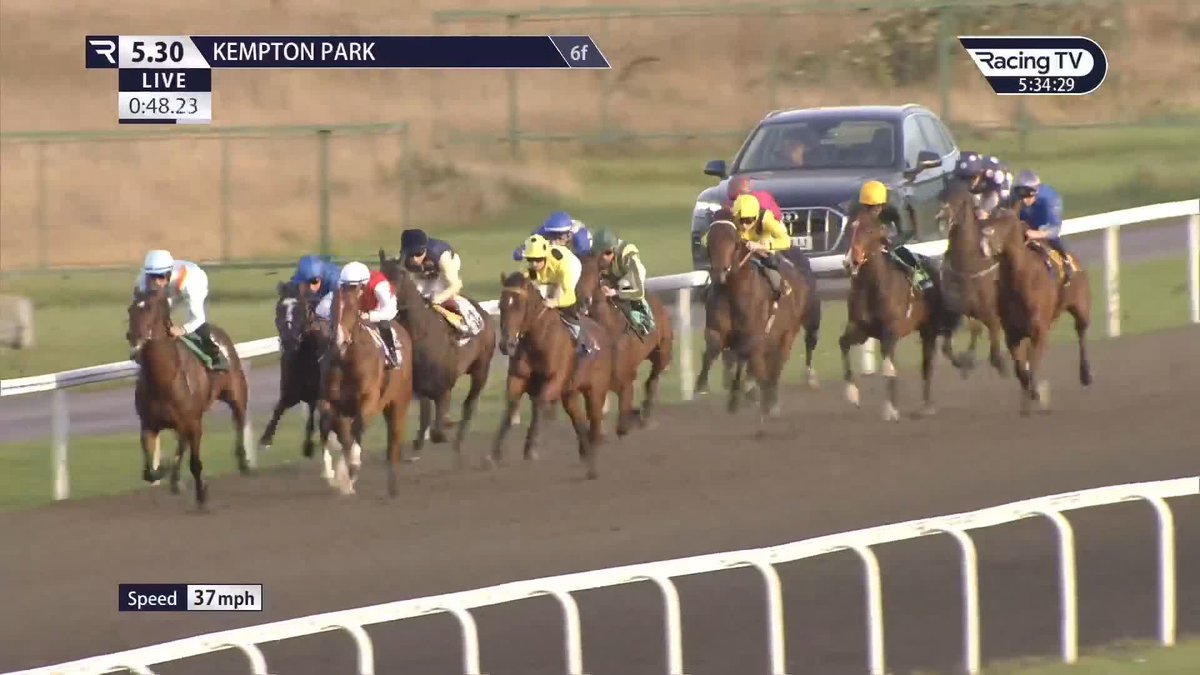 Neapolitan (100-30) arrives from another parish under James Doyle in div1 of the six-furlong novice stakes Kempton Park Racecourse 🏇 The long-striding son of Magna Grecia looks very, very decent for Simon Crisford and Edward Crisford ...