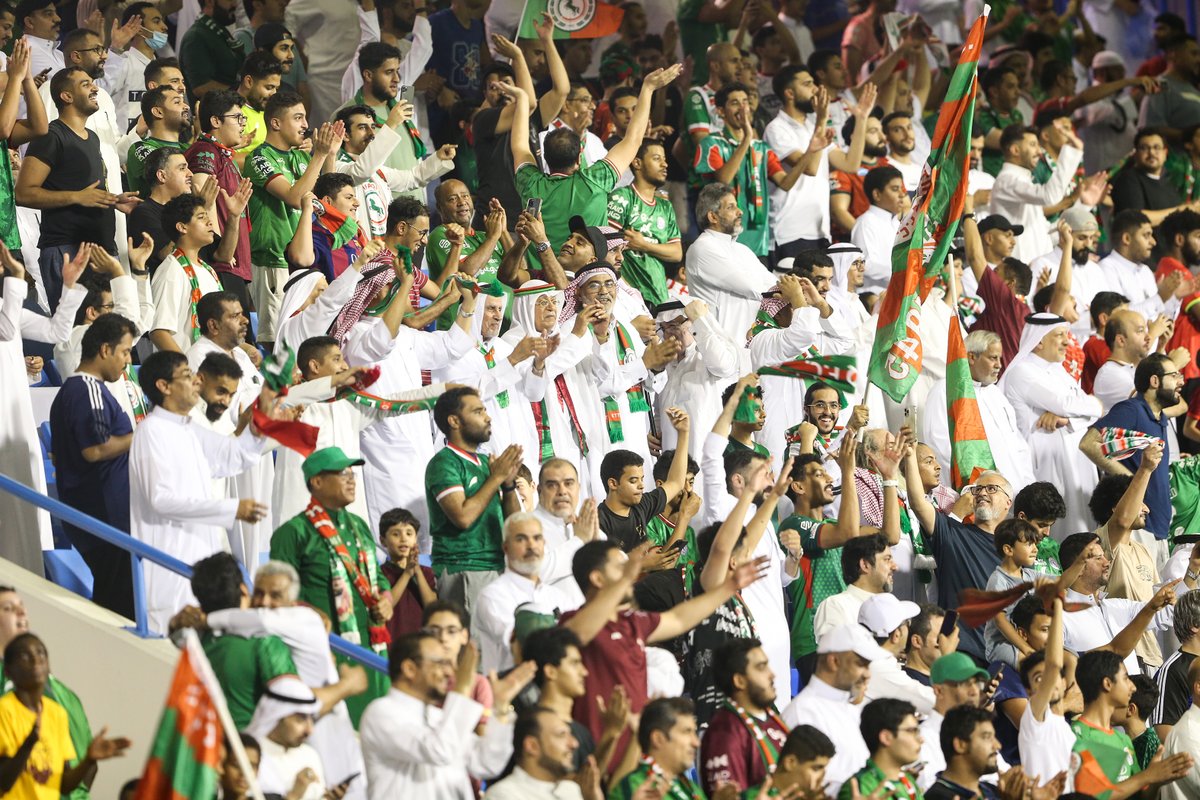 جمهورنا الغالي، وقودُ حماسنا، وشعلة انتصاراتنا 🟢🔴 اللاعب رقم واحد ☝️ في صفوف #الاتفاق 🙌 لا تفوتوا حجز التذاكر الآن من الرابط 🎟️👇