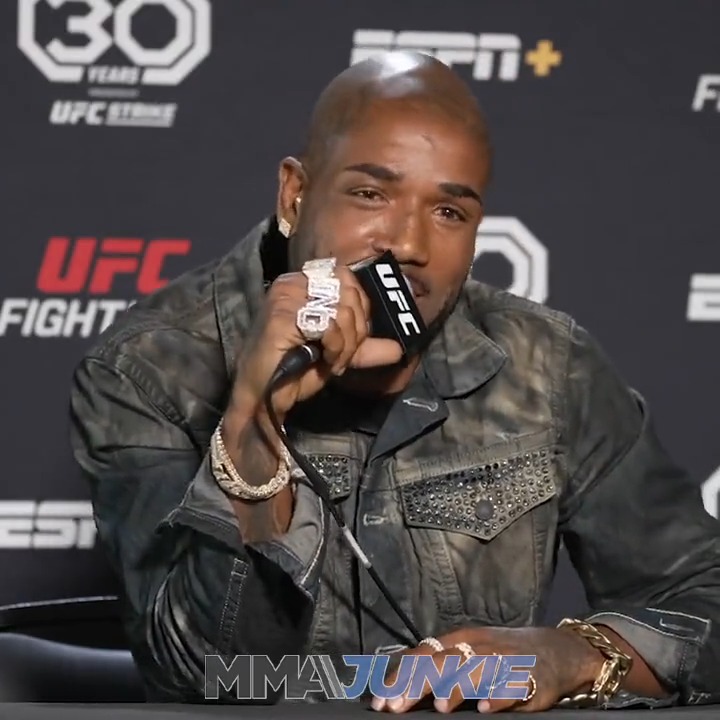 Bobby Green is all about the idea of a "sick ass fight" with Max Holloway. "We gonna talk sh*t, too. and beat each other up." Full video: