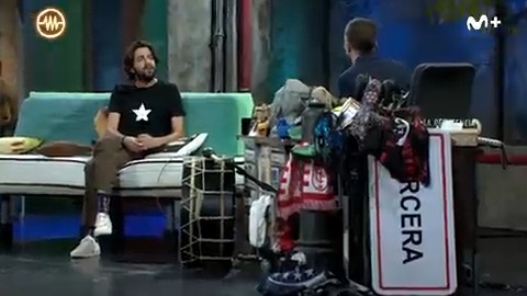 → Salvador Sobral: "Portugal no es un país para los portugueses, es un país divertido para los turistas y la gente rica que compra casas." Que aquí estamos a la gilipollez pero también con nuestros amigos portugueses 🇵🇹