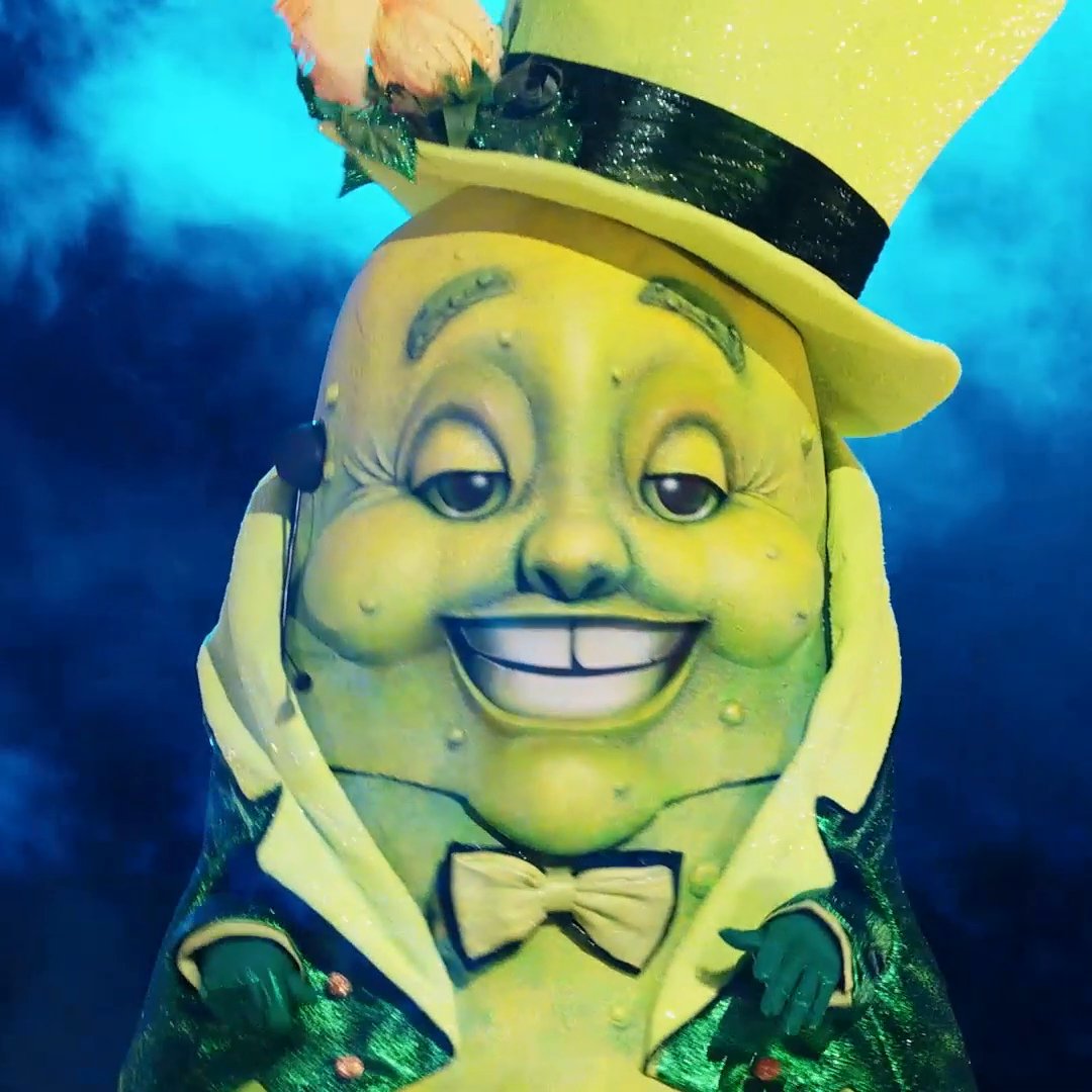 #PickleMask brought that big dill energy to #TheMaskedSinger stage! 👏