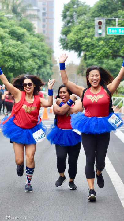 The DC Wonder Woman Run 5K and 10K is coming to Chicago on October 21st! Register today at and celebrate your victory at the post-race party.