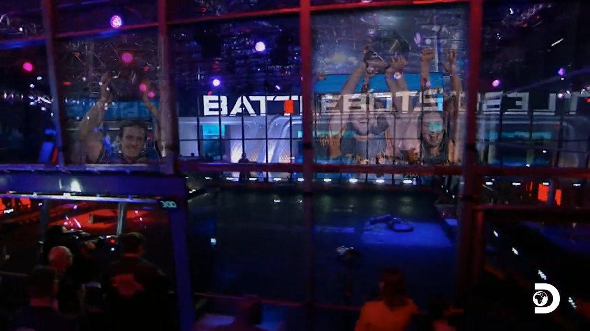 It all begins TONIGHT 🤖💥 Watch an all-new #BattleBots at 8p on #Discovery. RT if you'll be watching! BattleBots
