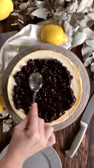 Hacer un Cheesecake en casa es más fácil de lo que imaginás y te lo mostramos en esta receta 🍰👌🏼 Receta: