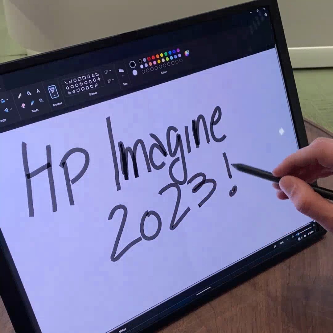 Watch the #HPSpectreFold bend from laptop to desktop to tablet and back with its versatile features for seamless creativity. #HPImagine