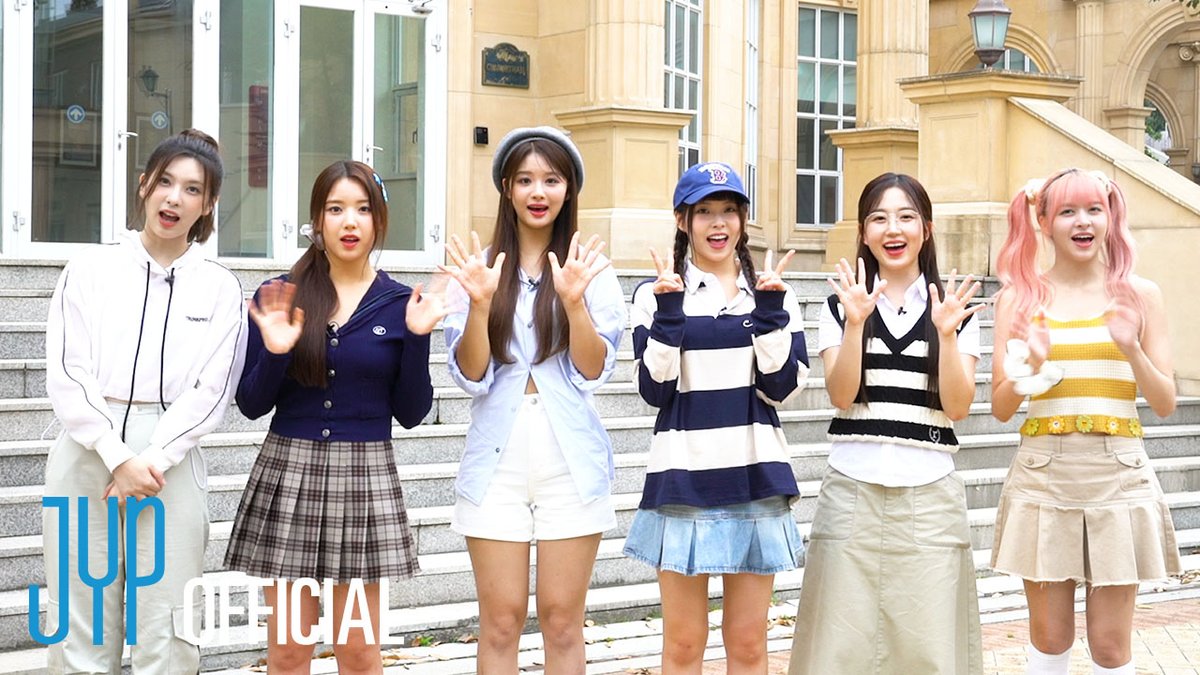 [💃] D-1 NSWER, R U ready for 🏫?✨ NMIXX CHANGE UP : MIXX UNIVERSITY #NMIXX #엔믹스 #MIXX_UNIVERSITY