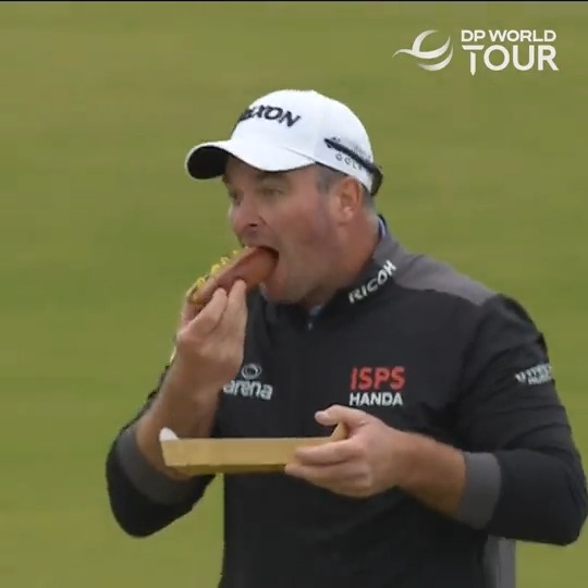Come for the approach, stay for the hot dog mess 🌭 Ryan Fox | #dunhilllinks