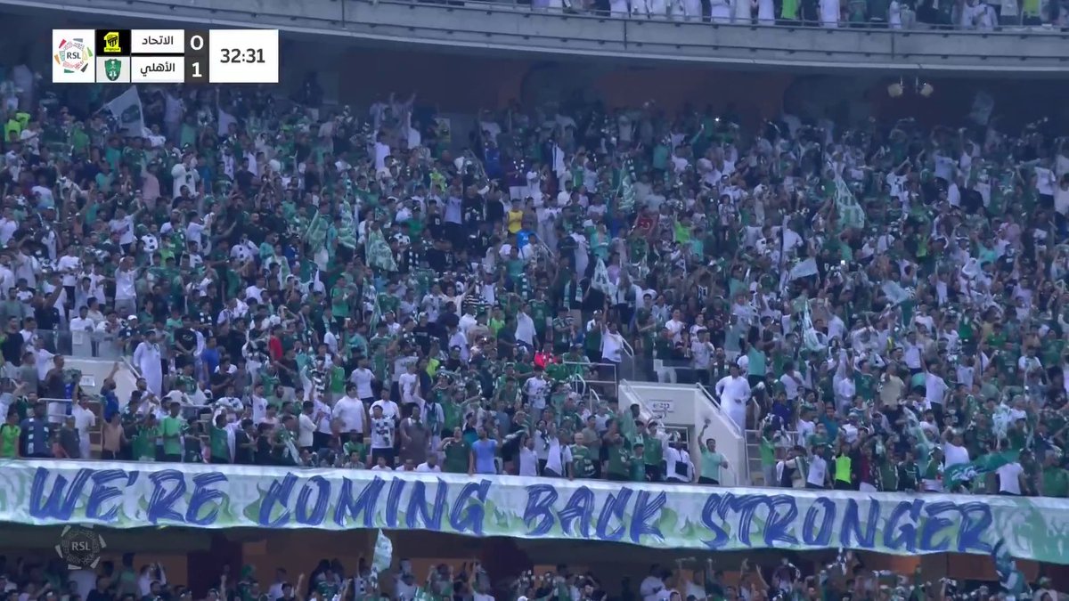 🎤معلقنا الرائع فهد العتيبي 🇸🇦: الأخضر لون الطبيعة والسلام والفرح.. #الأهلي موطن الأساطير وقلعة الأمجاد🟢 #الاتحاد_الاهلي | #الاهلي_الاتحاد #Ittihad_Ahli
