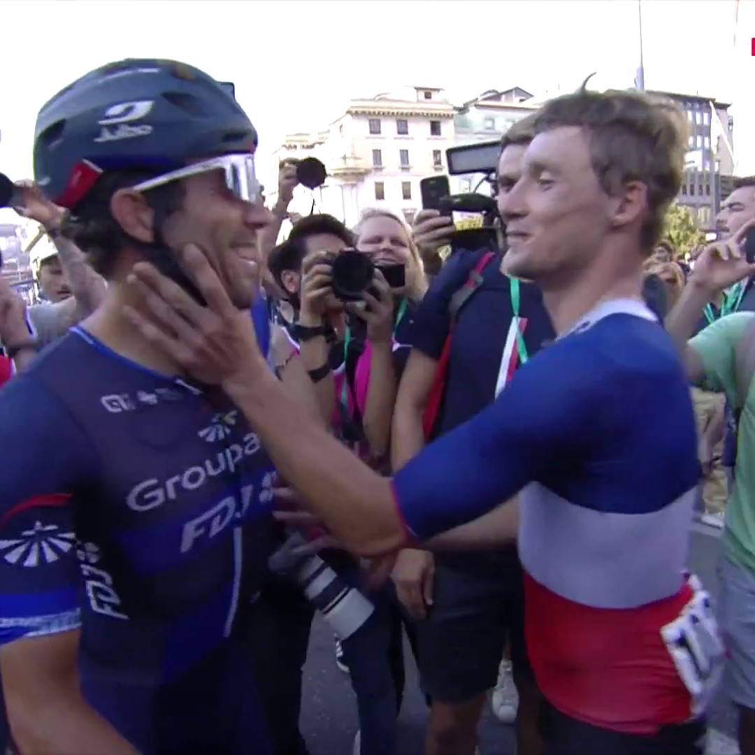 💙🤍❤️ 𝗠𝗘𝗥𝗖𝗜 𝗣𝗢𝗨𝗥 𝗧𝗢𝗨𝗧 𝗧𝗛𝗜𝗕𝗔𝗨𝗧 𝗣𝗜𝗡𝗢𝗧 ! La dernière arrivée du coureur et les premiers mots du retraité, qui remercie son public, le "meilleur public du monde" 🫶 #LesRP