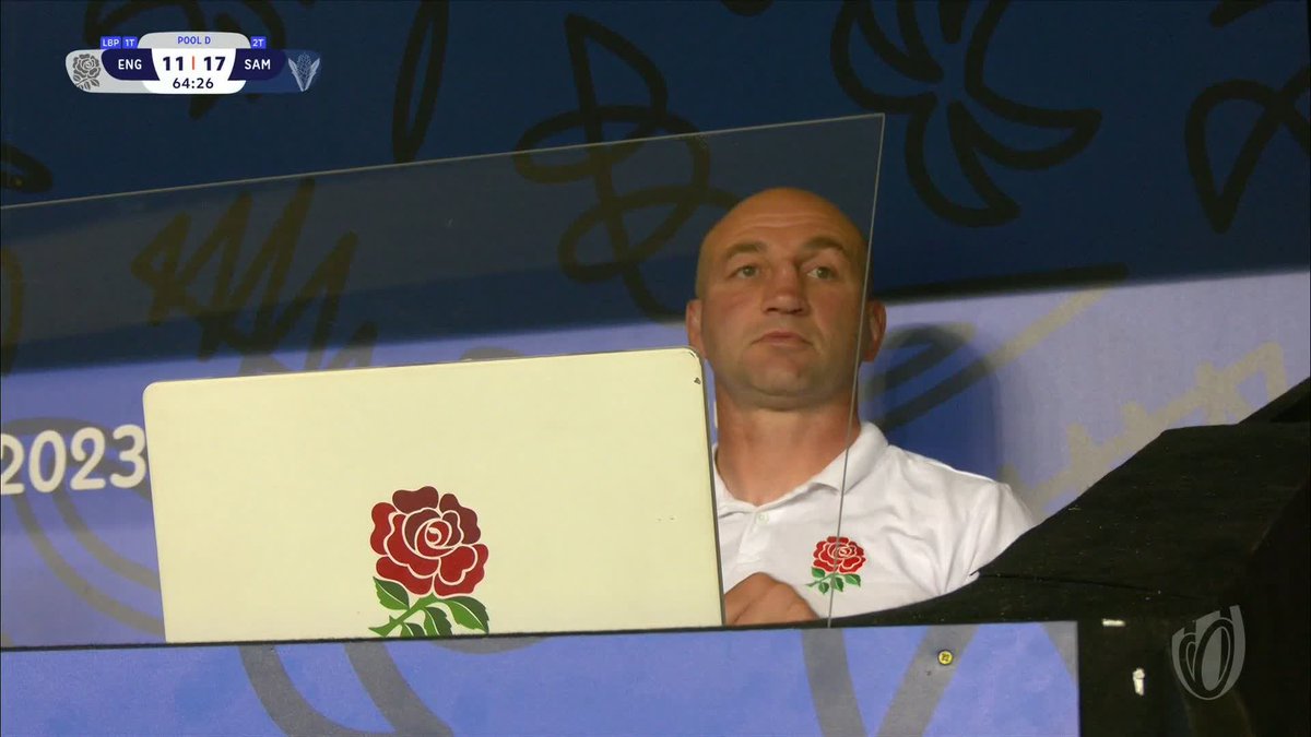This really sums tonight up for England 😫 Owen Farrell runs out of time on his penalty kick ⏱️
