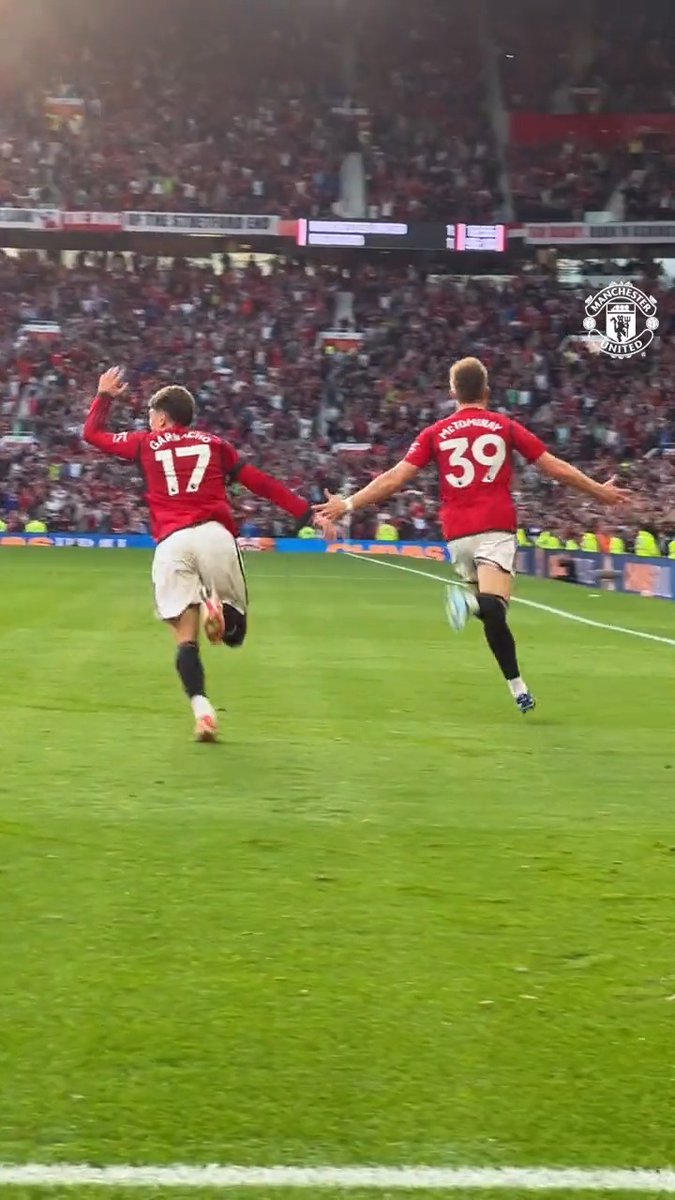 Super Scott 🦸♂️ ❤️ @McTominay10 #MUFC || #MUNBRE