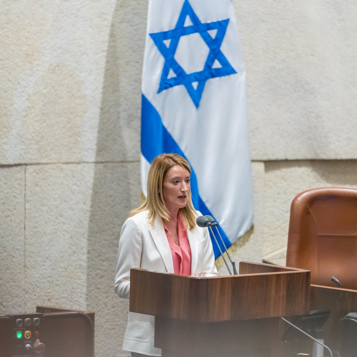 Europe stands with Israel and its people 🇪🇺🇮🇱 אירופה עומדת לצד ישראל ואזרחיה.