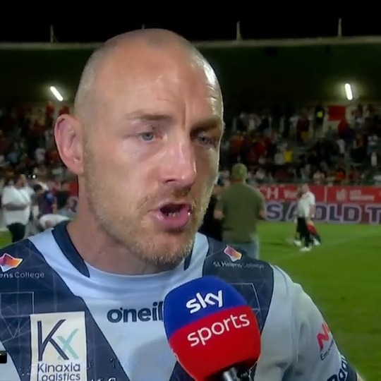 Class personified until the very end ❤️ Thanks for the memories, St.Helens R.F.C.'s James Roby 🐐 #SuperLeaague