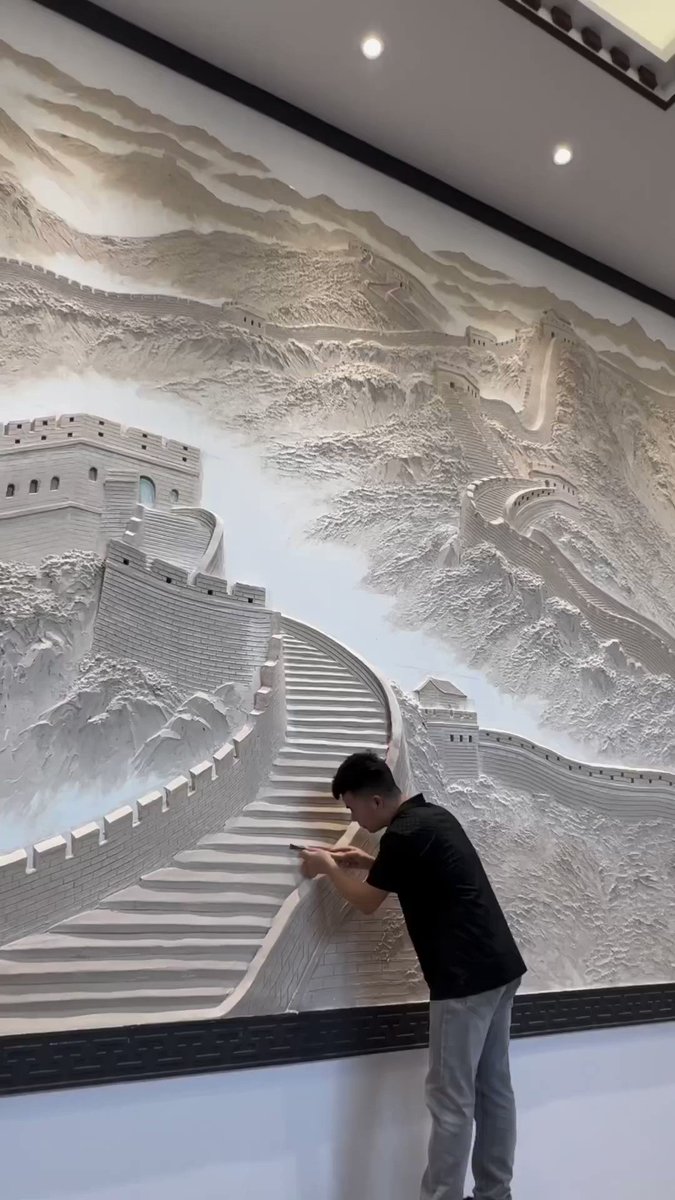 Stunning, this artist transforms ordinary walls into captivating 3D masterpiece. Wow 🤩