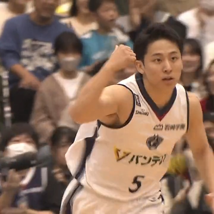"河村劇場"が進化を遂げて今シーズンも開幕⚡️ 3Pシュート5本を含む30得点の絶好調ぶりを披露! 横浜BC#5 河村 勇輝(PG|172cm) 30 PTS|5 3FGM|6 AST 【B1 第1節 GAME2 vs京都】 Yuki Kawamura / 河村勇輝|横浜ビー・コルセアーズ|#Bリーグ