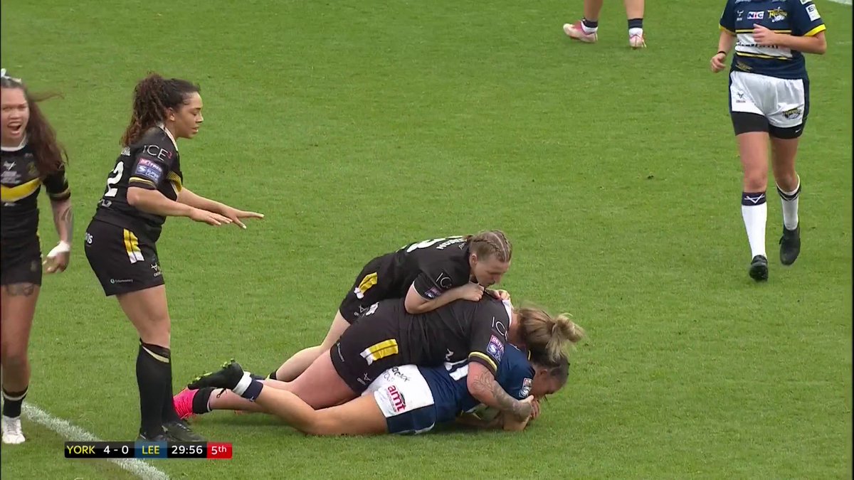 How hard would you go in a Grand Final? Rihannon Marshall gives us her answer with this hit! 💪⚔️