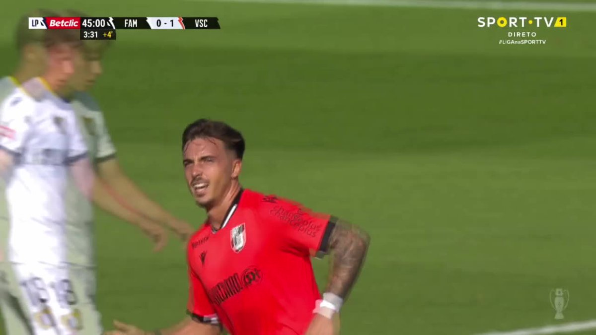 ALERTA GOLAÇO 🔥 🤤 Um grande golo de João Mendes! #sporttvportugal #LIGAnaSPORTTV #ligaportugalbetclic #fcfamalicao #vitoriasc
