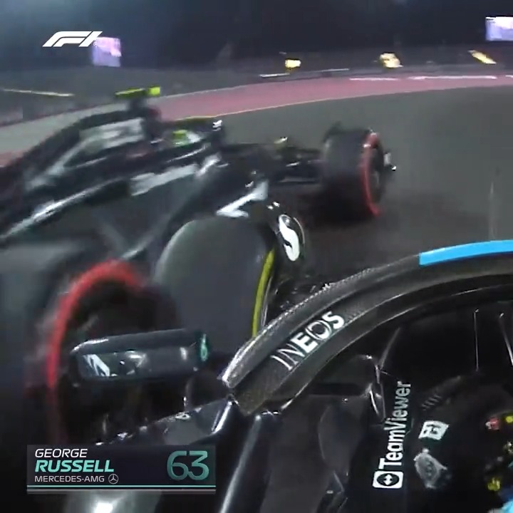 Mayhem for Mercedes at the start 😵 Hamilton 💥 Russell #F1 #QatarGP