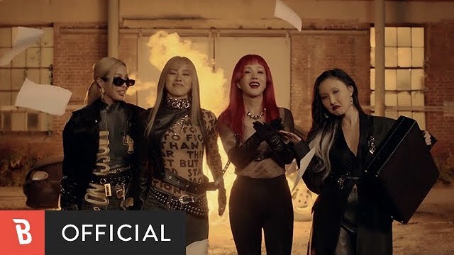 3 years ago today, REFUND SISTERS debuted with ‘DON’T TOUCH ME’