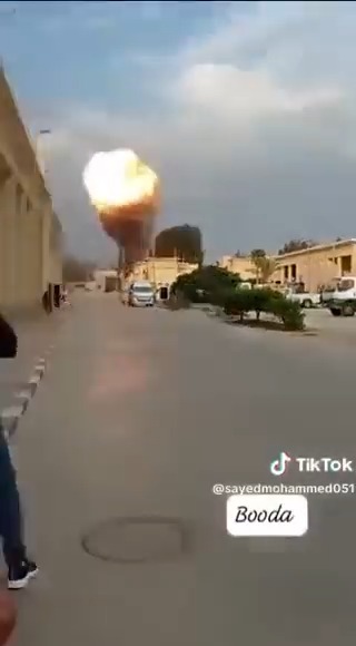 قبل قليل - بالقرب من معبر رفح في مدينة #رفح المصرية السلامة والسلام لموظفينا في المعبر البري. #سيناء #طوفان_الأقصى #فلسطين #طوفان_الأقصى #غزة