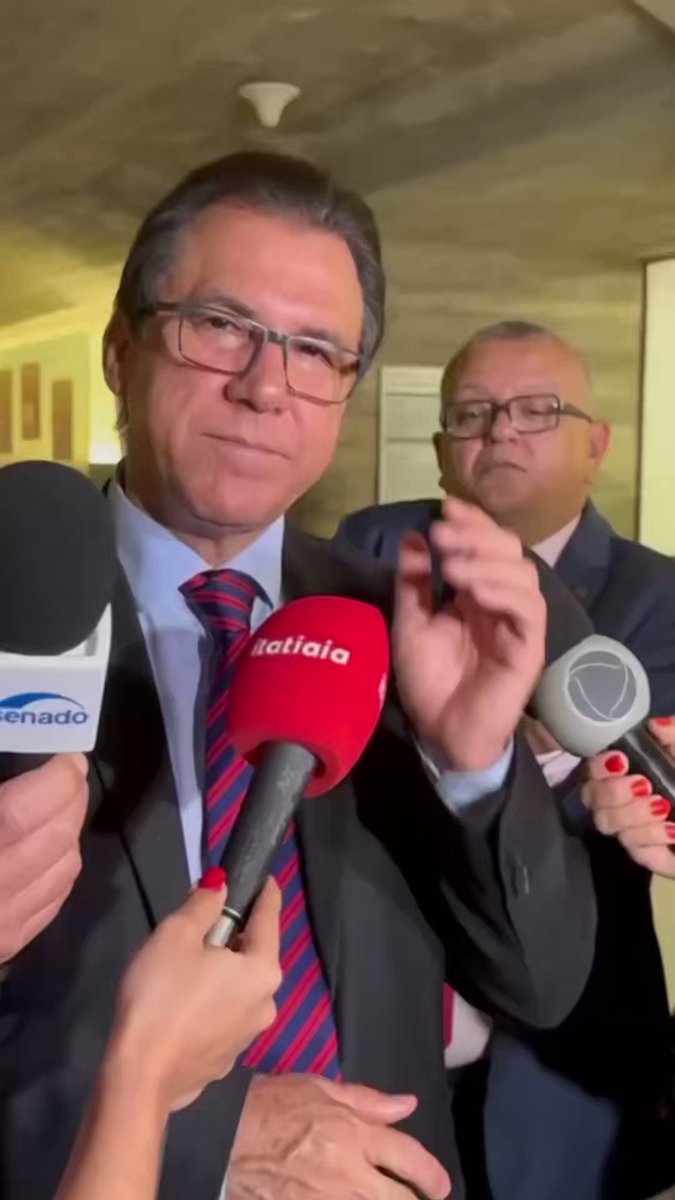 Tem que ser muito canalha para pedir que Israel não reaja diante dos ataques covardes com mísseis bombardeando o País, além de sequestros e mortes de mulheres e crianças. Desgoverno lula e a esquerda minimizam os atentados sofridos justificando a ação dos terroristas.