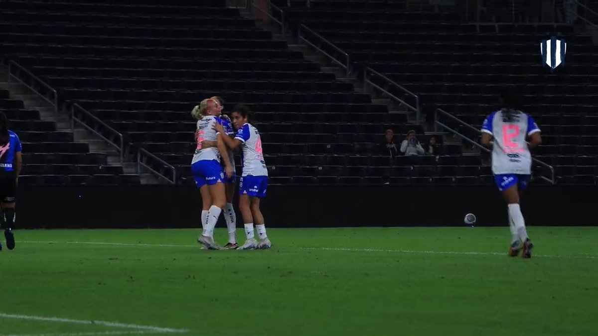 Una obra de arte. 🤩 📹 Así captó nuestro #LenteRayado el gol de Myra Delgadillo.