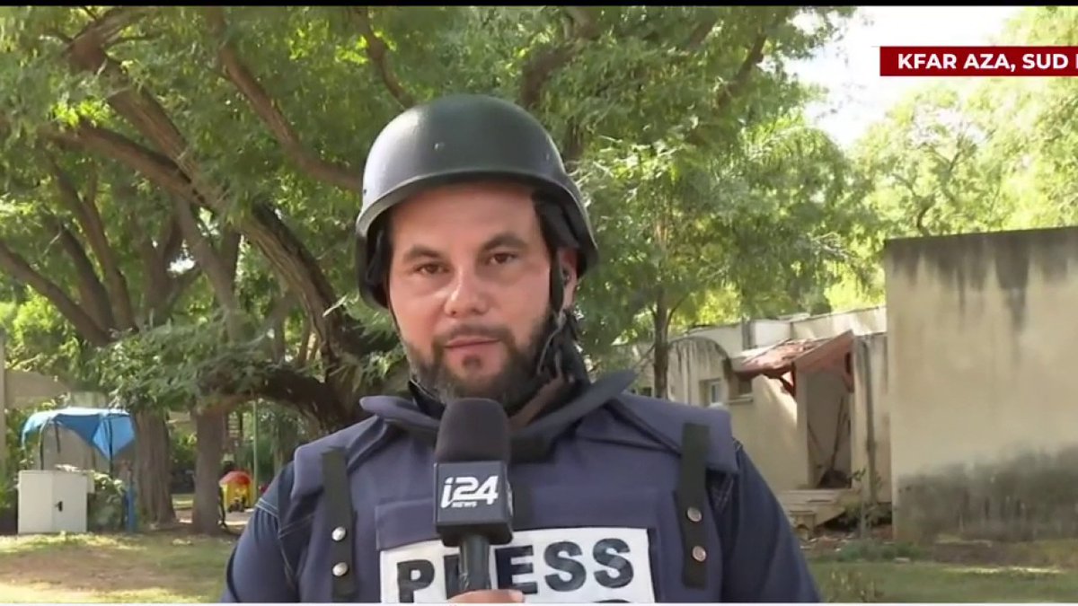 L'armée israélienne découvre l'horreur "On parle de maisons brulées avec des familles entières tuées à l'intérieur, de femmes et d'enfants à qui on a coupé la tête. C'est l'apocalypse" Maël Benoliel (Mael Benoliel) en direct de Kfar Aza (sud)