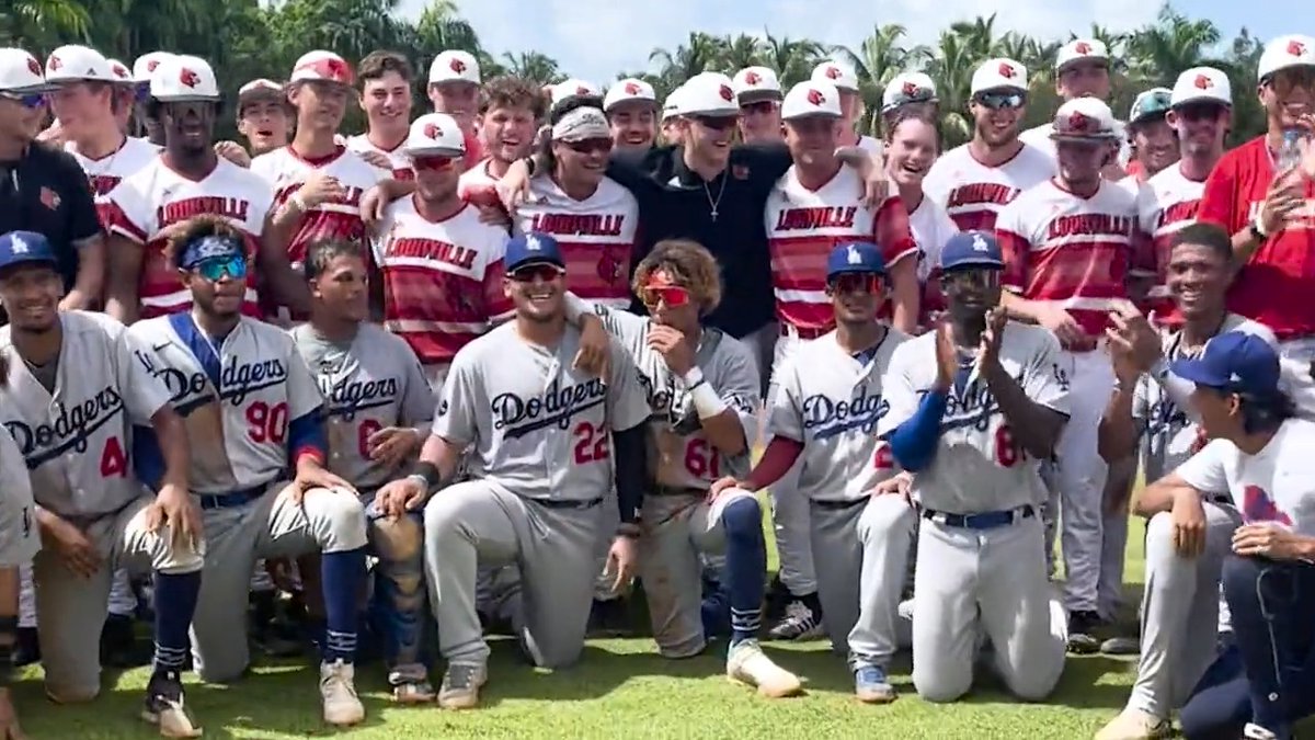 As we return home, we owe a big thank you to so many people: ▪️ SCORE INTERNATIONAL ▪️ 𝐄𝐬𝐜𝐨𝐠𝐢𝐝𝐨 𝐁𝐚𝐬𝐞𝐛𝐚𝐥𝐥 𝐂𝐥𝐮𝐛 ▪️ Tigres del Licey ▪️ Fuerza Aérea de República Dominicana Baseball Team ▪️ Los Angeles Dodgers Academy ▪️ Pasitos de Jésus ▪️ Louisville Baseball Dugout Club members ▪️ And many more! #GoCards | 🇩🇴