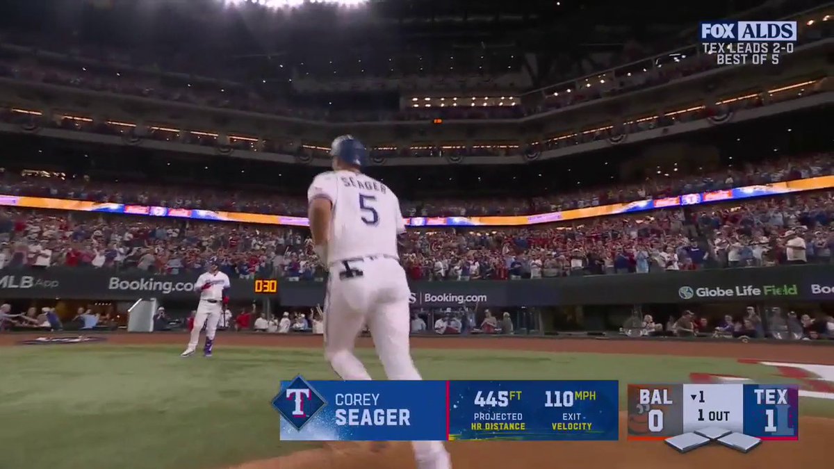 CAN YOU TAKE ME HIGHER 🎶 Corey Seager sends one outta here 👋 📺: FOX