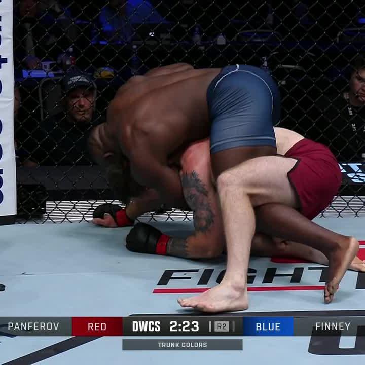 Torrez Finney locked up the big W 🔒 #DWCS