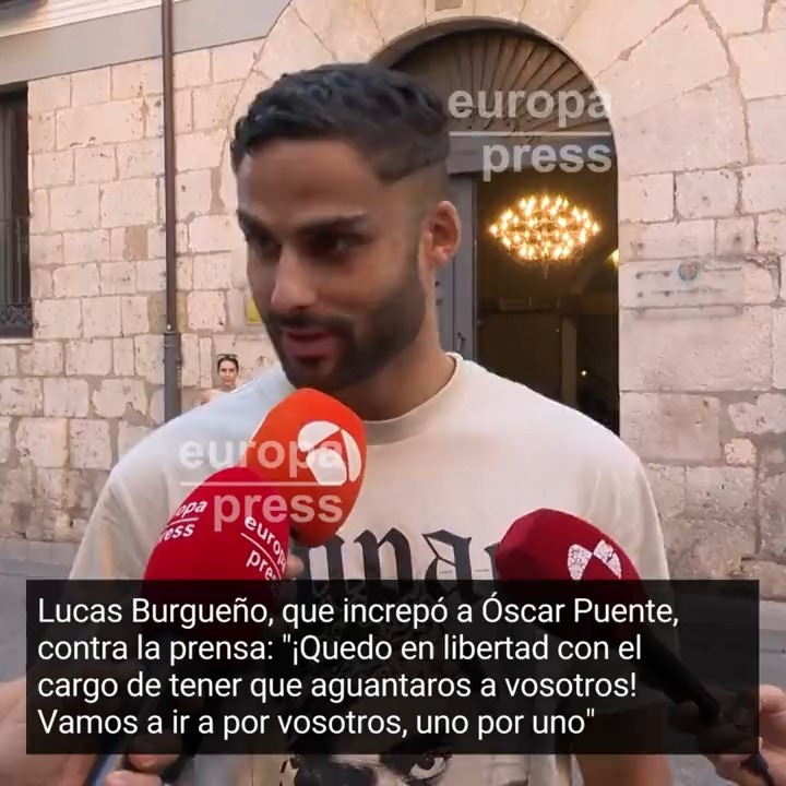 Min 1:18. Ese periodista nos representa a todos.