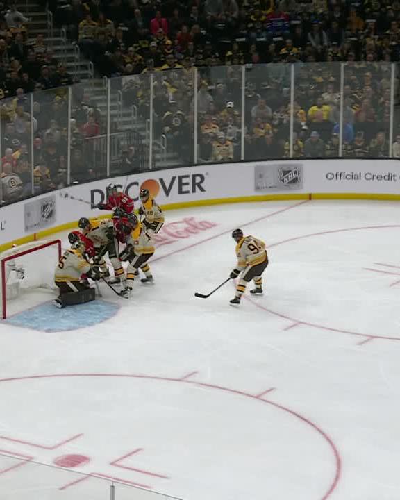 CONNOR BEDARD'S FIRST CAREER NHL GOAL 🚨