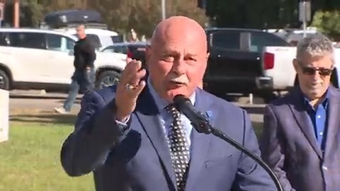 Fresno Mayor Jerry Dyer has harsh words for pro-Palestinian protestors who showed up at an Israeli flag-raising ceremony in downtown Fresno. "If that is what you stand for then you don't stand for the United States of America!" MORE: