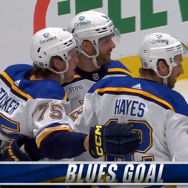 yesterday ➡️ today WHAT DID THEY KNOW?! #stlblues