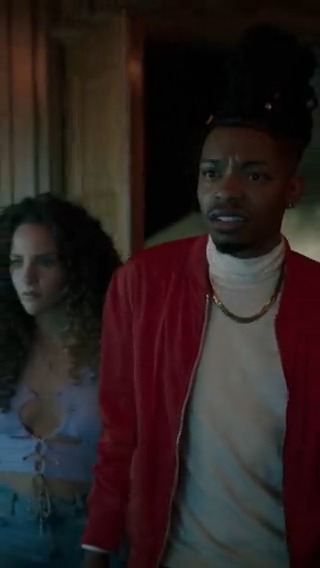 Within the Phantom House walls there’s a trail of hints big and small, follow them closely to help @YoungEzee, @IAmTonyTalks, and @SofieDossi find the key, or else they’ll be trapped for all of eternity. Watch Episode 2 of Phantom House now: