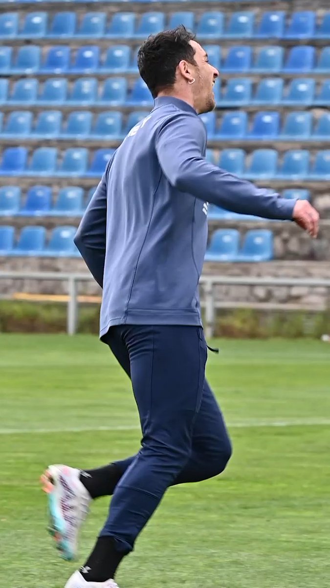 ¡Arriesgá, Zampe! ⚽✨ ¡Cuánta calidad, Toro! 🐂❤️ #LosCruzados