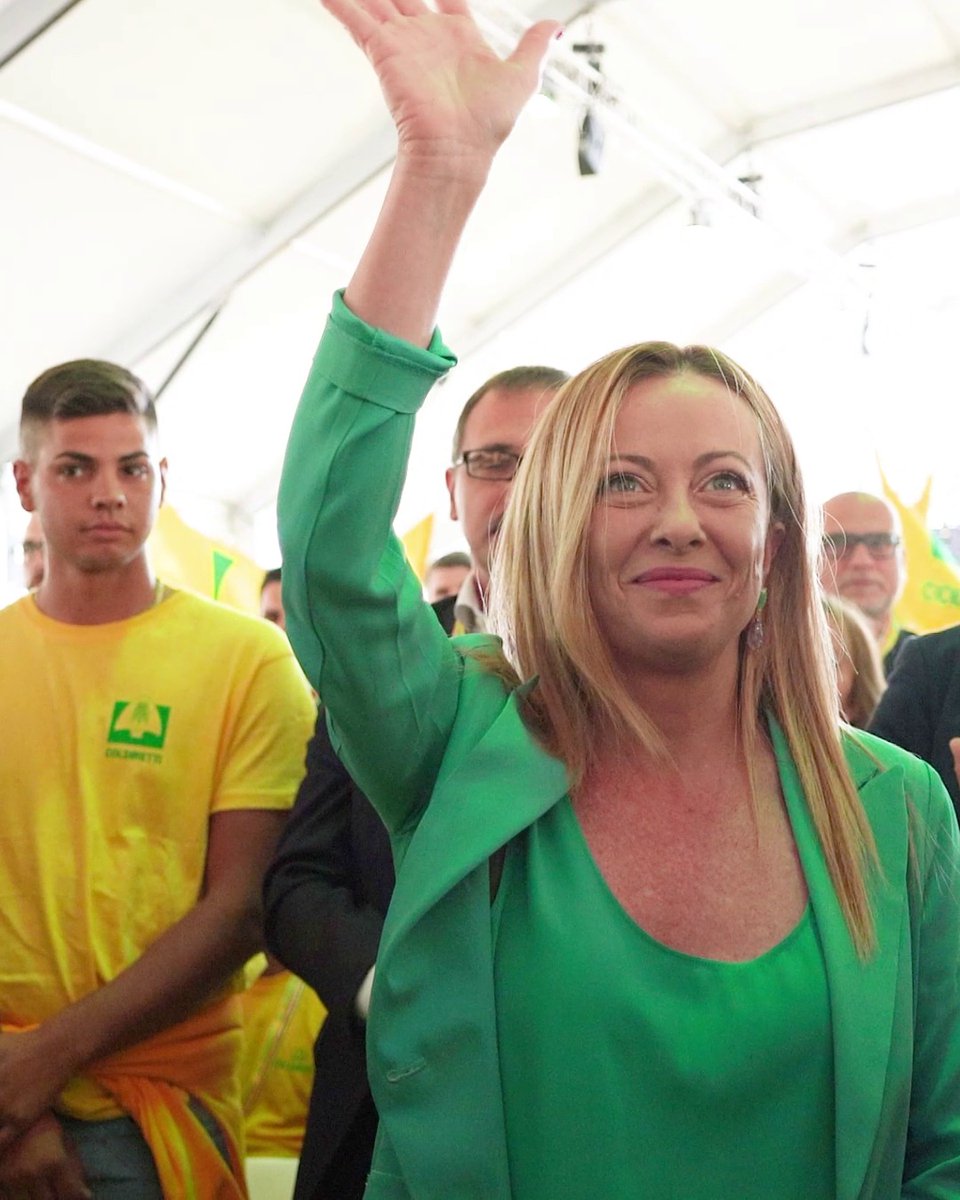 Grazie alla Coldiretti e a tutti i lavoratori che ogni giorno costruiscono l’eccellenza italiana, la nostra grandezza nel mondo. Siamo dalla vostra parte, lo siamo sempre stati e continueremo con il nostro impegno per tutelare e sostenere l’intero settore agroalimentare e il Made in Italy. #VillaggioColdiretti