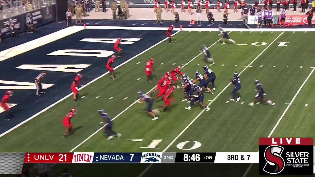Big INT for the Rebels by Jackson Woodard!! UNLV’s 8th interception of the season 📺 MWN | SSSEN