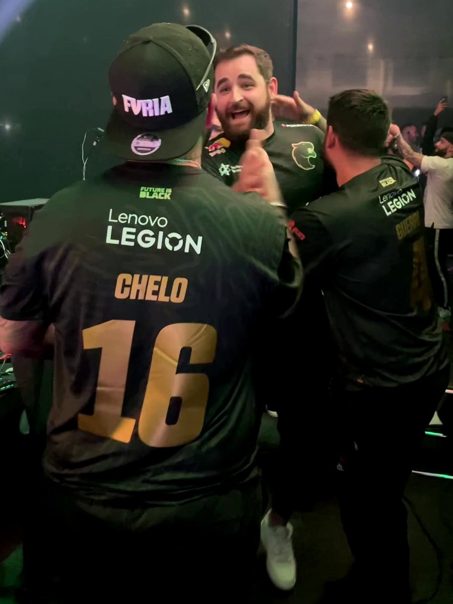 Um 2-0 com direito a virada no 2° mapa na frente da melhor torcida do mundo! #FURIACS passa pra final e enfrentará a @w7mesports amanhã na Grande Final do #BGSEsports! 🔥 #DIADEFURIA #BGS23