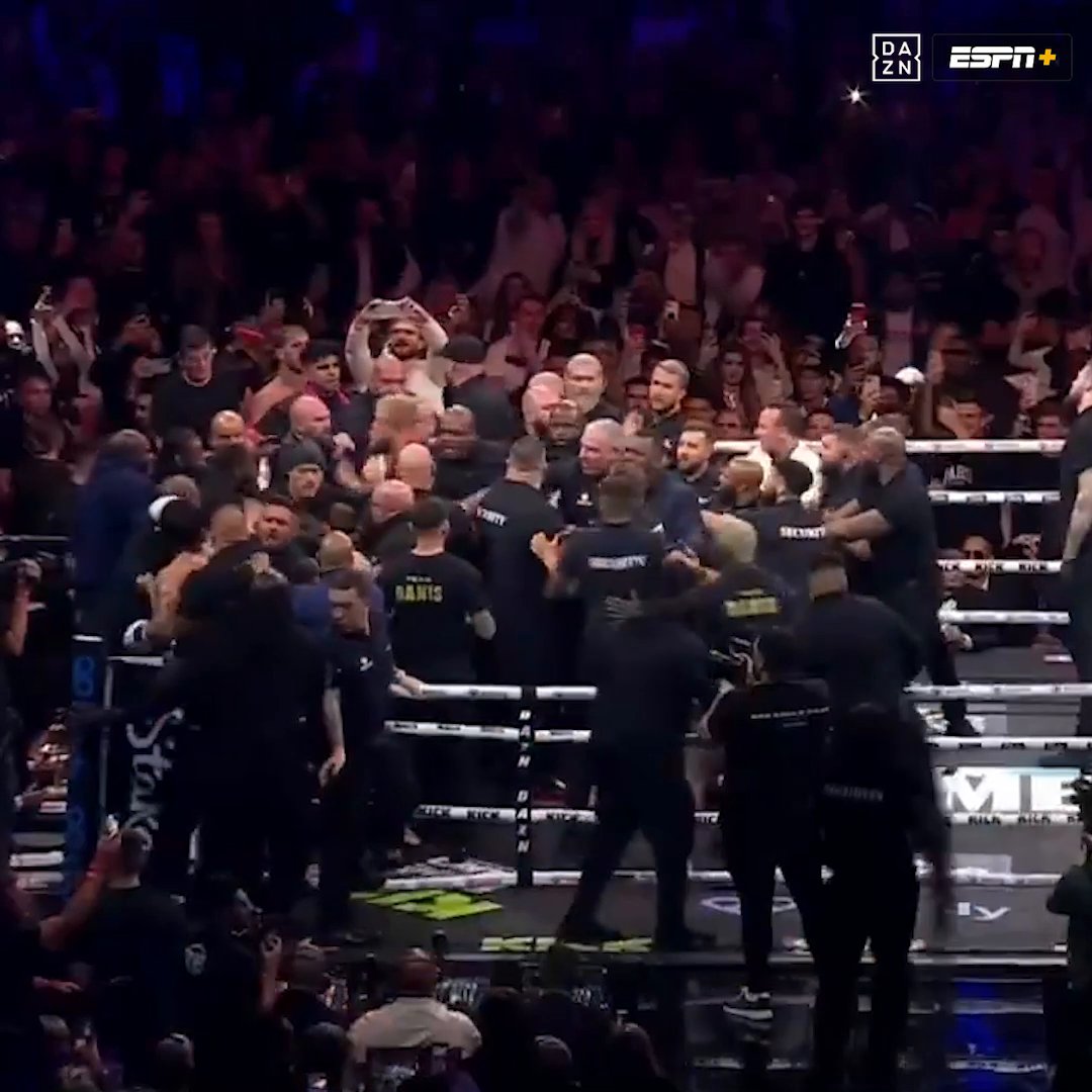 CHAOS ENSUES AT THE END OF PAUL-DANIS 😳 #KSIFURY